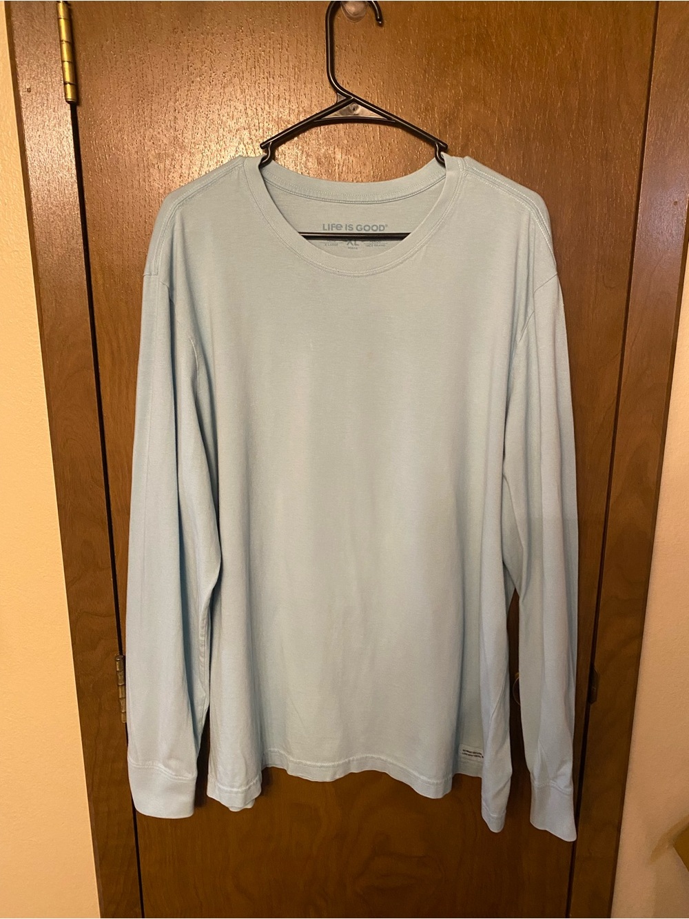 Life Is Good Men’s Long-Sleeve Crewneck Shirt - Pale Blue